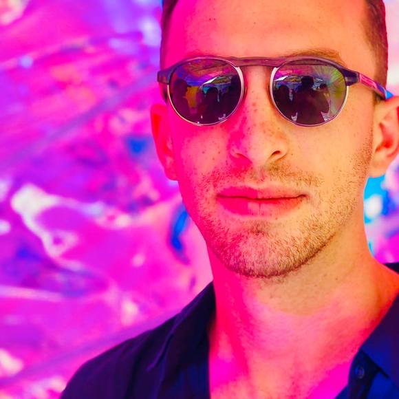 Meet your Posher, Adam - Picture 1 of 1